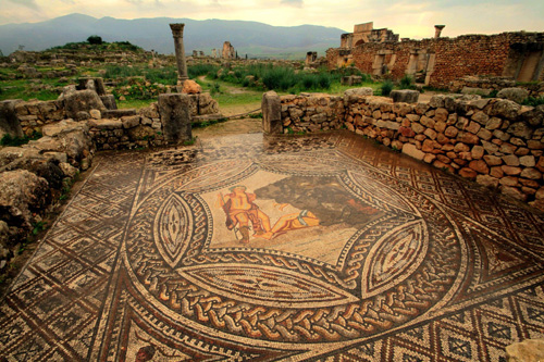 Volubilis, moulay idriss and meknes day trip